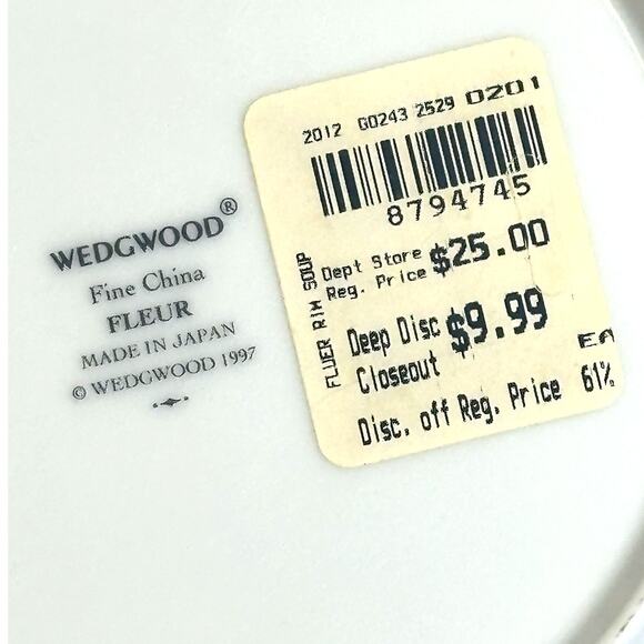 Wedgwood Vintage 1997 "Fleur" 9" Large Rim Soup/Pasta Bowls-Excellent-Set of 6 - Picture 9 of 9